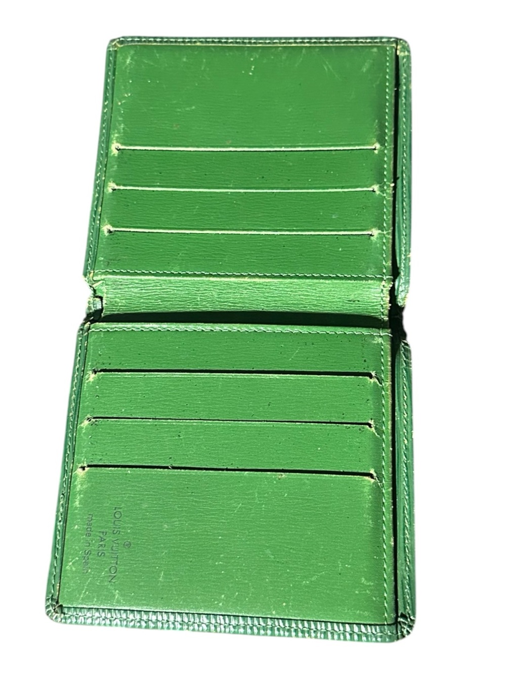 Authentic Vintage Green Louis Vuitton Epi Leather Wallet - Picture 4 of 9